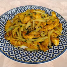 鶏ムネ肉と新じゃがの黄金炒め