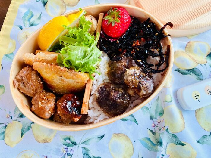 ソースが決め手!冷めても美味しいお弁当「ミートボール」の作り方