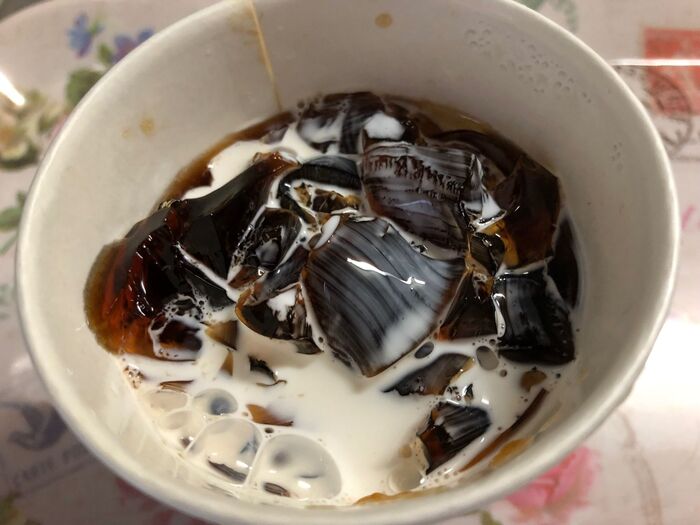 クラッシュさせたらコーヒーフレッシュをかけて頂きます
