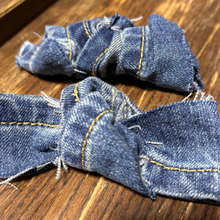 裾直しした後の切れ端で髪飾り