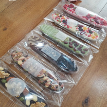 【板チョコでできる!】材料はほぼ百均!6つのフレーバーでお店みたいな「バトンショコラ」