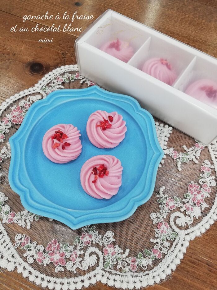 【モテたい男子応援企画】材料4つ!サントス式乳化法でとろける口溶け 苺の生チョコ