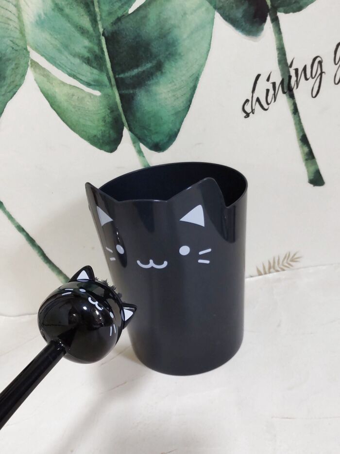 【セリア】家事が楽しくなる実用品!ピカイチ黒猫グッズ♡お揃い使いでさらに可愛い♪