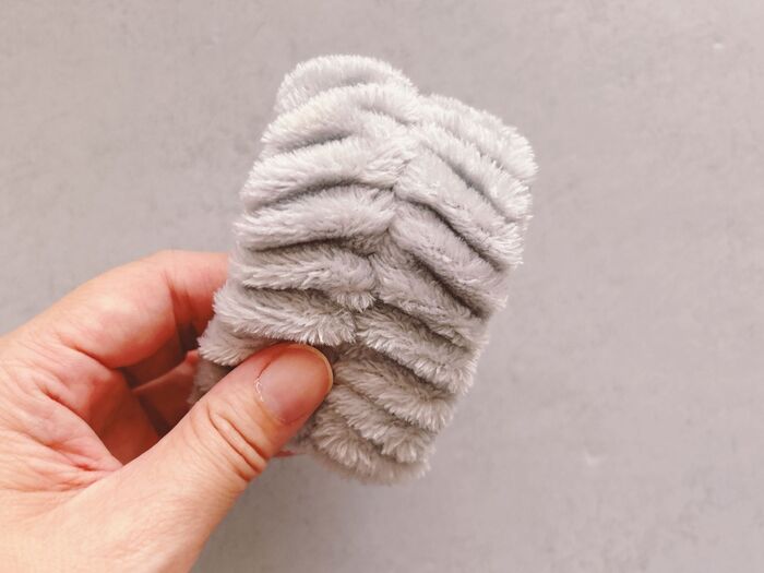 腕じゃなく傘に!