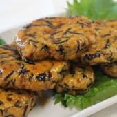 ボリュームたっぷり!ひじきの照り焼き鶏つくね