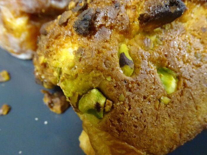 ムーメロンパンピスタチオ