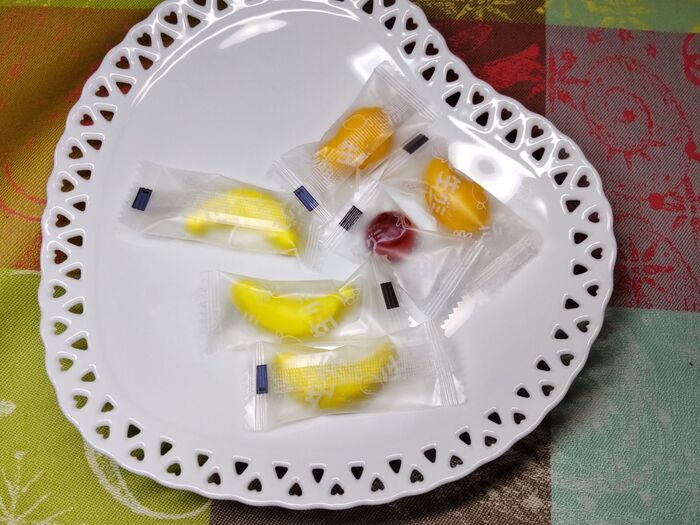 【コストコ再販店】話題の”皮がむける”フルーツ+グミ♡中身はどんなの?チャレンジしてみた―♪