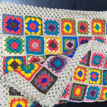 溜まった毛糸で懐かしい昭和レトロなブランケットを編んでみた!