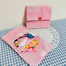 折って2箇所縫うだけ!ポケット3つ♪手ぬぐいでポーチ☆