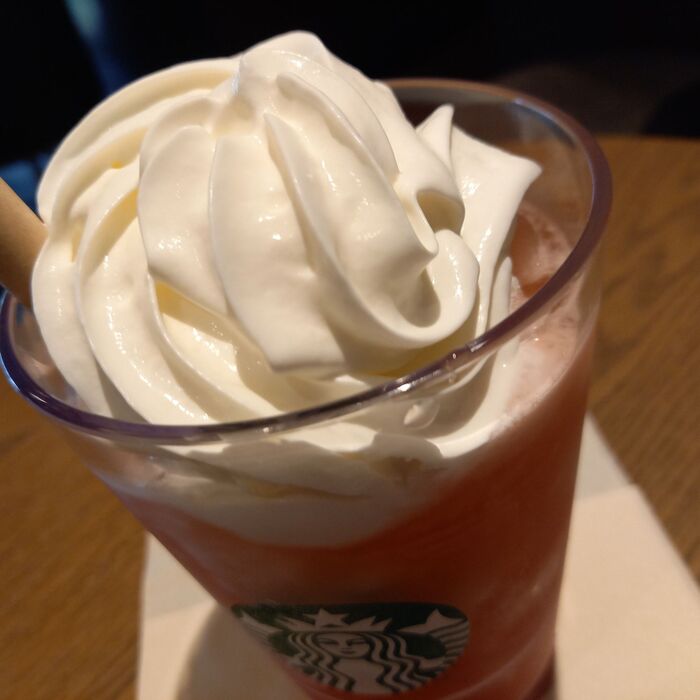 たっぷりのホイップクリーム☆