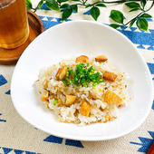 【ダブルガーリックライス】便利な野菜だし使用!