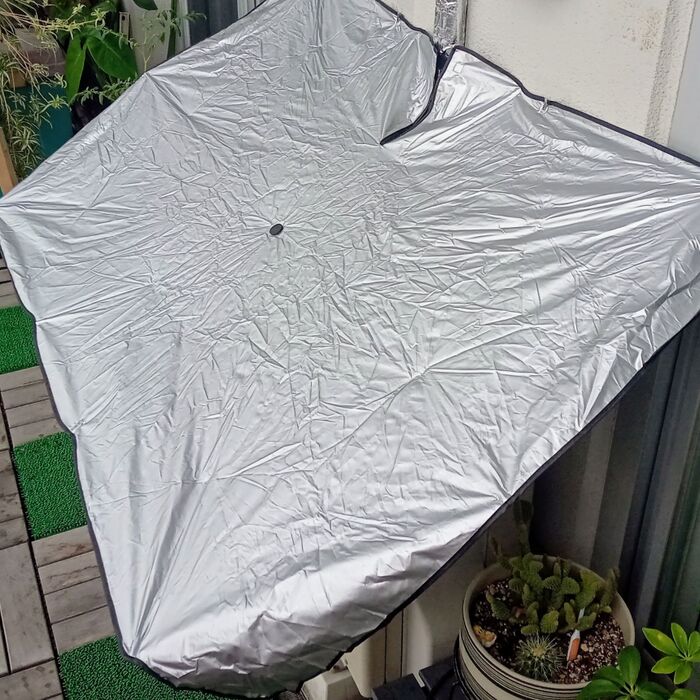 全体を直射日光から守れるから、エアコンの効きが断然アップ!