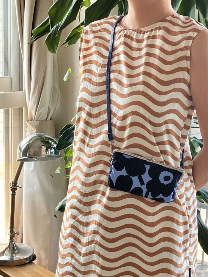丸かんと紐で♪縫わずに1分!がま口をスマホショルダーに