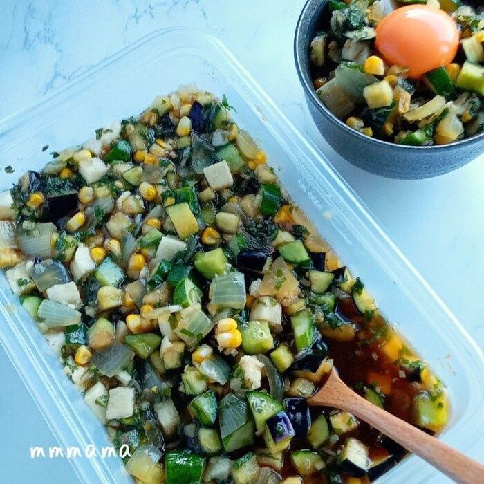 めんつゆで簡単!火を使わない!夏野菜たっぷり刻み漬け