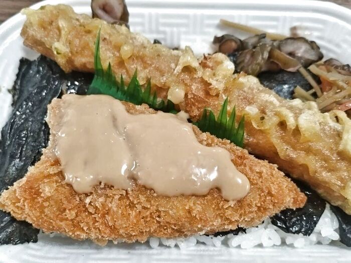 【ほっかほっか亭】のり弁当のソースが美味し過ぎた!!