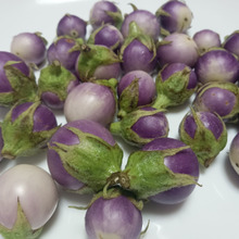 つぶ茄子と遊ぶ・・・・ヤンニョムと揚げ浸し