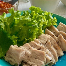 火を使わず2品!豚バラ肉のポッサム風と夏野菜スープ