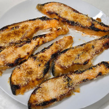 子供たちのバラバラのリクエストを全部まとめちゃいました!鮭の味噌マヨパン粉焼き。