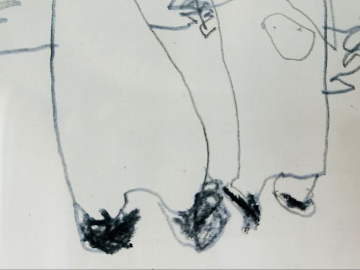 【子どもの落書き】たった数十円で、オシャレに大変身!?「断捨離が進む」「ママも息子も大満足」