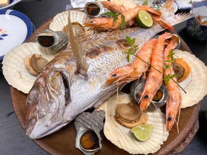【愛媛・しまなみ街道】大三島で料理が美味しいと噂の【旅館さわき】でお祝い