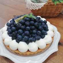 たっぷりブルーベリーと香ばしアーモンドの絶品!ブルーベリータルト