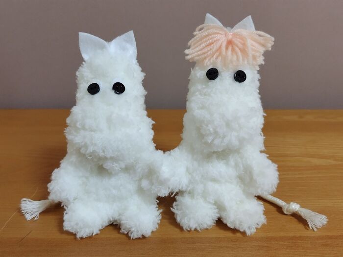 セリア/もこもこモールで作る「ムーミン&スノークのおじょうさん」