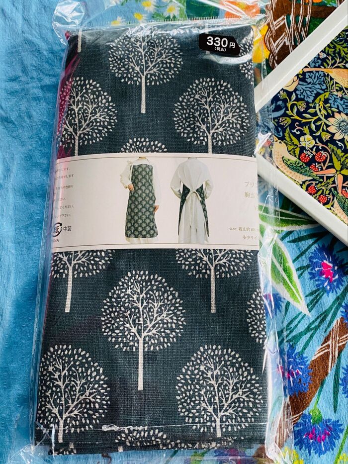 北欧系の柄!癒されるエプロン♪作るより安い!