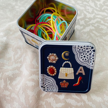 買ってそのままの輪ゴム!ケースに入れたらなんか素敵