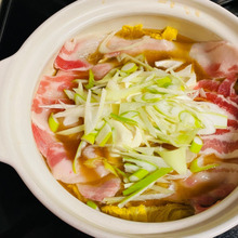 豚バラ肉たっぷり!韓国風鍋