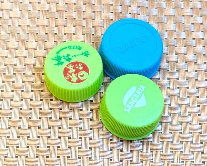 捨てません!ペットボトルのフタが意外な大活躍♪キッチンの便利グッズやおしゃれなクラフトに