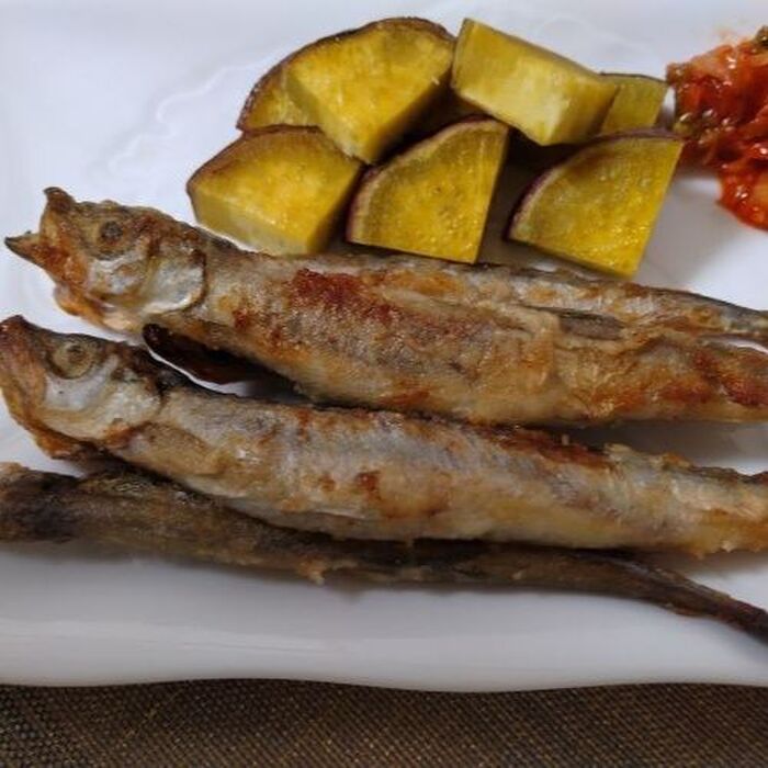 ししゃも1パックを揚げ焼きにして残ったら冷凍