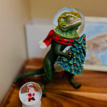 子育てがひと段落したので、クリスマス飾りもささやかになりました。