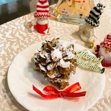 みんなびっくり♪「まつぼっくりケーキ」