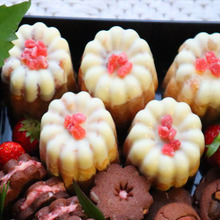 【和洋の味わい】白あんとクリームチーズの苺パヌレ