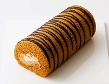 幸せ感じる♡【訳ありスイーツ】3選!〈人気のロールケーキ〉をお安くゲット。