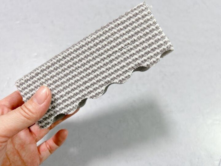 【ダイソー】不良品じゃないよ。切れたスポンジ、時短&ラクチンでヘビロテ必須♡の発明品でした!