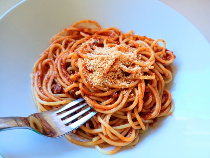 知らなきゃ損!粉チーズ切らしちゃっても大丈夫♪高騰中のチーズにまつわる裏ワザ4選【節約にも】