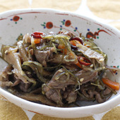 【体を温めるメニュー根菜×昆布】ごぼうと牛肉の金平