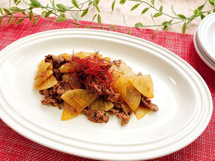 【大根と牛肉のピリ辛炒め】便利な野菜だし使用!