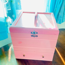 気になる後ろ側が見える三面鏡付き!可愛いメイクBOX