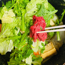 野菜もたくさん取れて栄養バランスも抜群!「すき焼き」