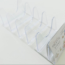 収納苦手な私が100均で買ってみた。斜めの角度がポイント「こんな使い方も」「いくらあっても足りん」