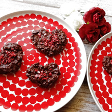 バレンタイン&ホワイトデー、自分へのご褒美おやつにも!腸活も叶う!ザクザク食感のハートチョコ