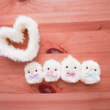 DAISOのふわふわモールで簡単!ひよこブローチの作り方