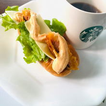 挟むだけで豪華で簡単ホットドッグ