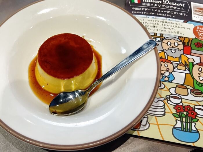 こちら、デザートの「プリン」です!