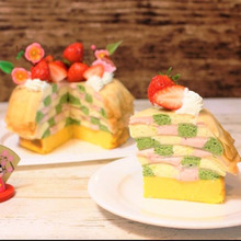 断面萌え!ひなまつりチェックミルクレープ