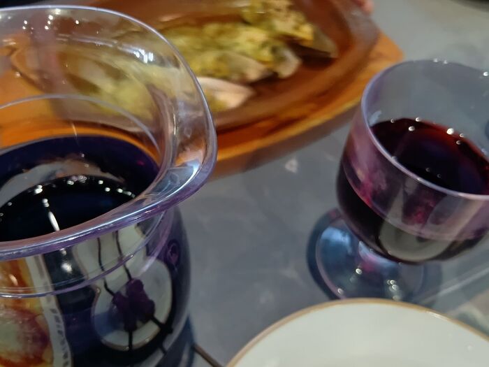 ワインを昼から気軽に楽しめるって、「素敵、素敵~!」