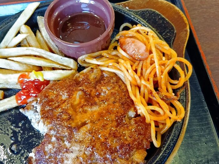 ナポリタンは、シェアして食べるのがお勧め!