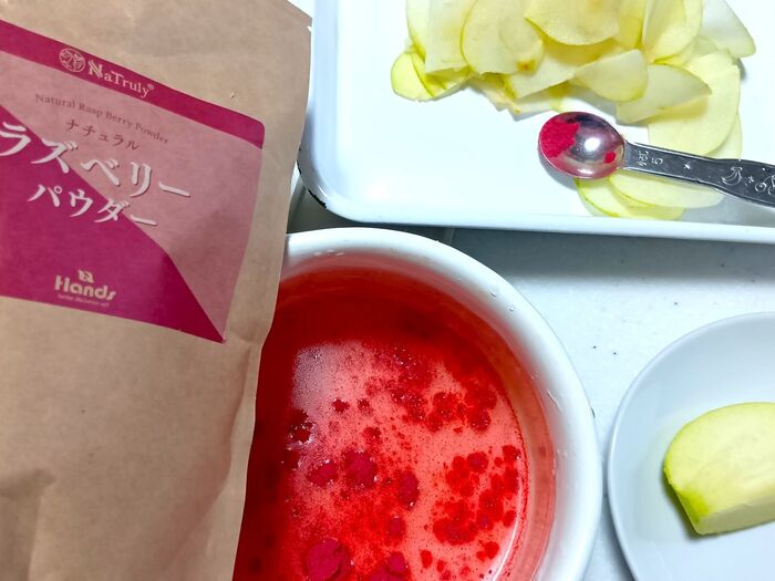 りんごの薔薇を作ります